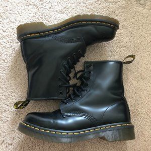 Dr Martens Smooth Leather Lace Up Boots